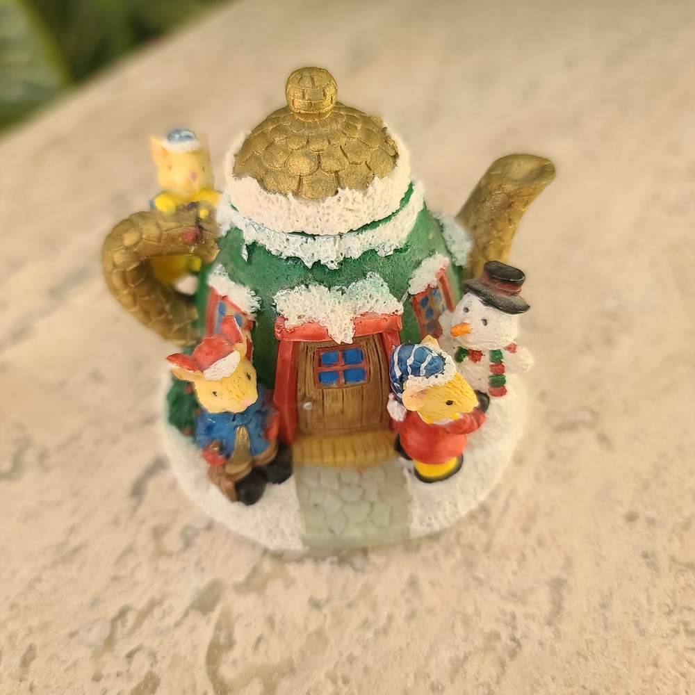 Christmas Teapot House Figurine - Holiday Village Snowman & Mice Collectible